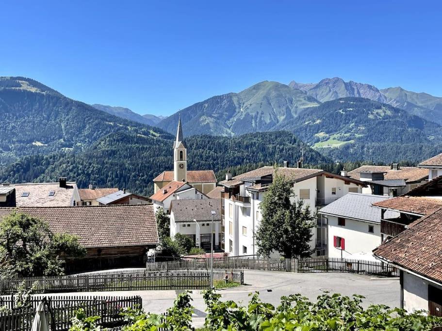 Apartment Spacious 3 Bedroom Near Flims